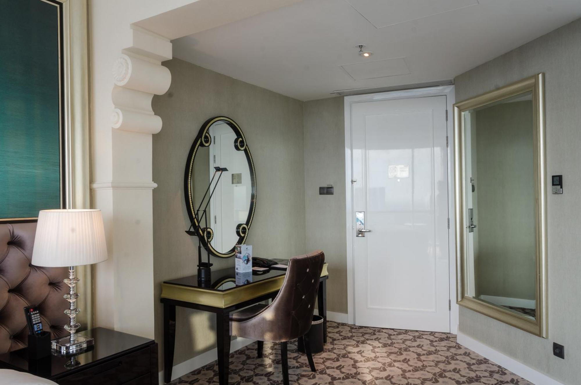 Grand Deluxe Double Room,1277873392:JPEG