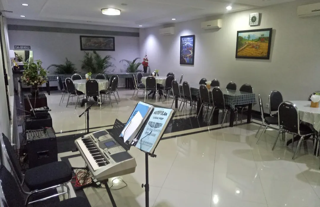Carica Homestay Surabaya-1