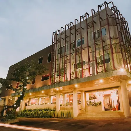PanaHouse Surabaya-3