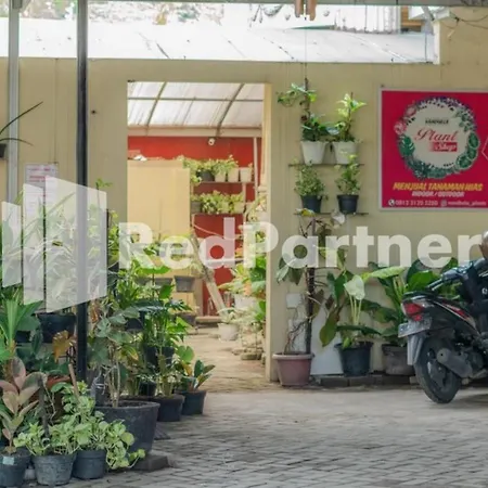 Vandhela Homestay Syariah RedPartner-3