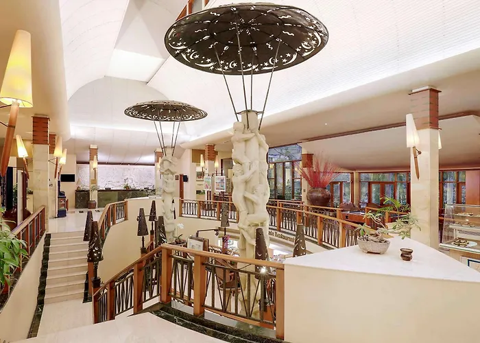 Grand Tropic Suites Surabaya