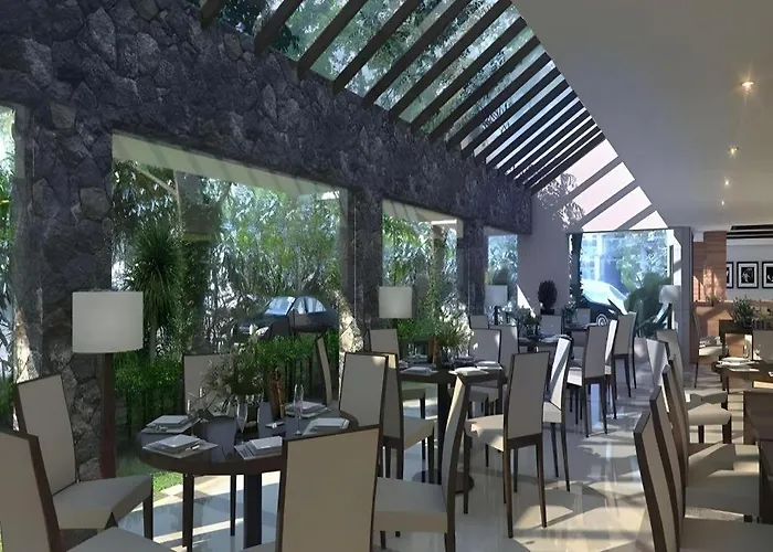 Elmi Hotel