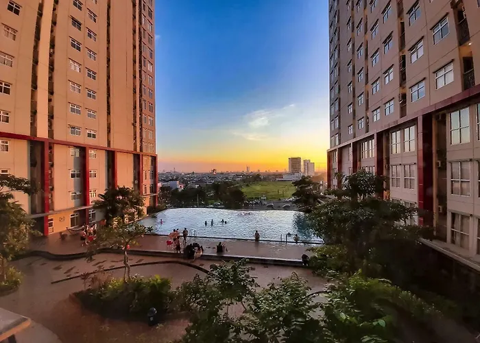 Hotel Gunawangsa MERR